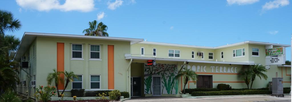 Hotel Tropic Terrace Of Treasure Island St. Pete Beach Exterior foto